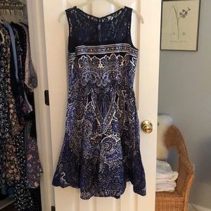 Gorgeous Blue and White Midi Dress